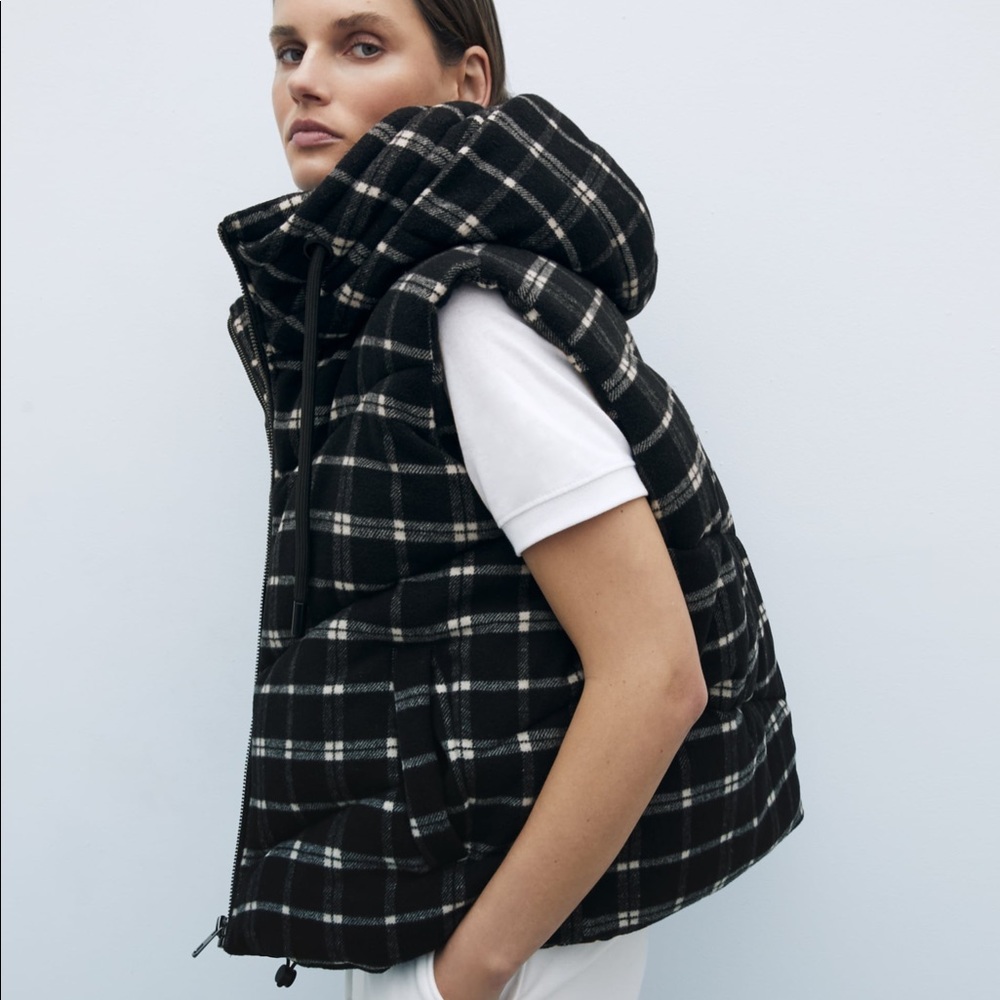 Zara plaid quilted puffer vest with hood
